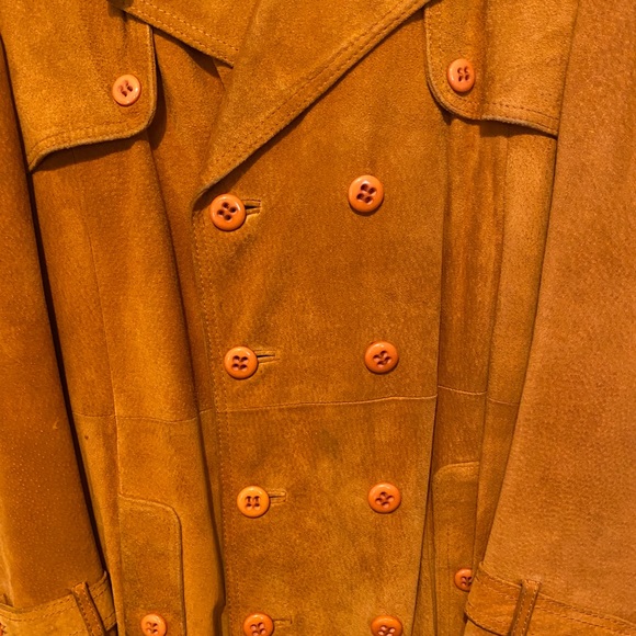 Vintage 1970’s Members Only Orange Suede Coat - Picture 4 of 15